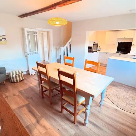 度假居 The Old Post Office *